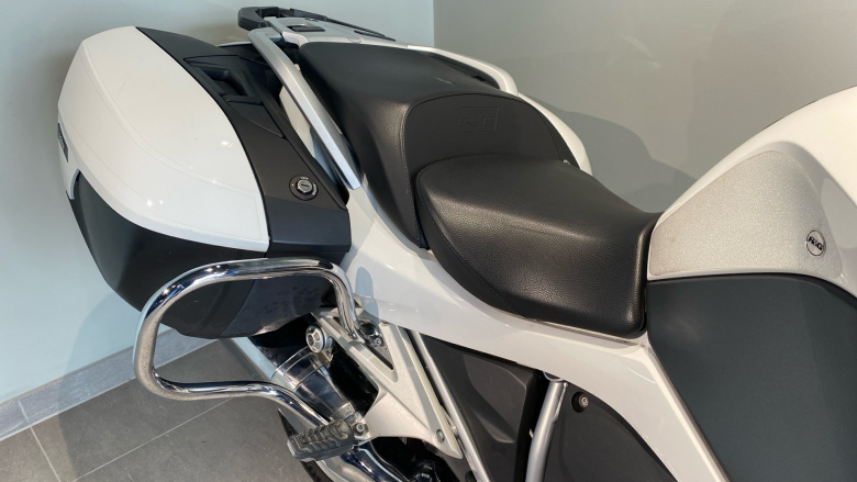 BMW R1250 RT LE (20MY)